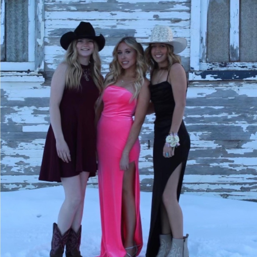 Hot pink sleeveless prom dress with slit